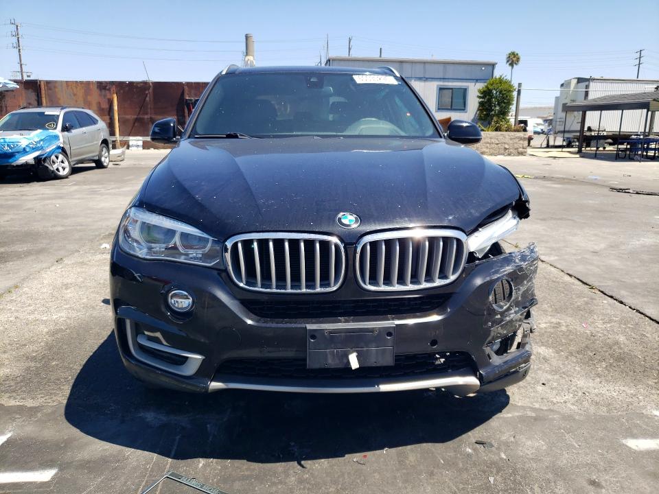 60030296 :رقم المزاد ، 5UXKR2C58J0Z16605 vin ، 2018 Bmw X5 مزاد بيع