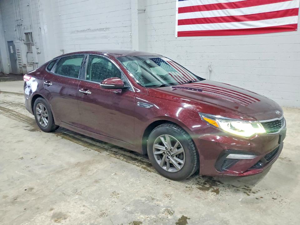 2020 Kia Optima მანქანა იყიდება აუქციონზე, vin: 5XXGT4L36LG440424, აუქციონის ნომერი: 61790996
