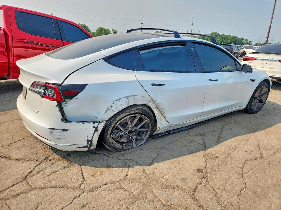 60199876 :رقم المزاد ، 5YJ3E1EA1MF838213 vin ، 2021 Tesla Model 3 مزاد بيع