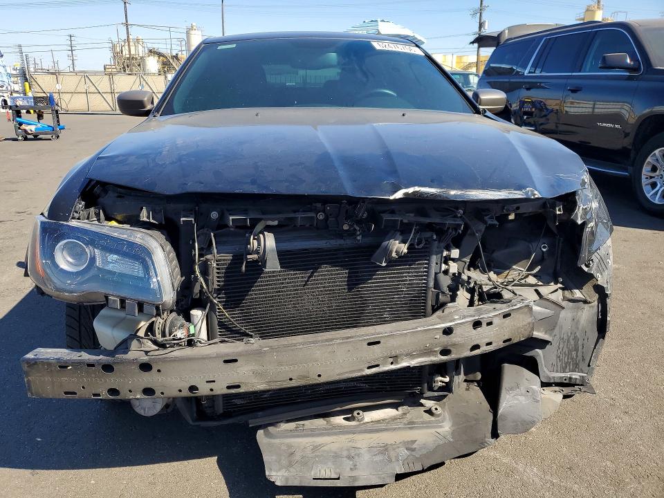 Продаж на аукціоні авто 2014 Chrysler 300c, vin: 2C3CCADG9EH235764, номер лоту: 62476706