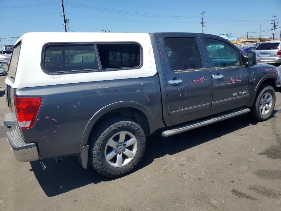 60836296 :رقم المزاد ، 1N6AA0EC5BN318459 vin ، 2011 Nissan Titan مزاد بيع