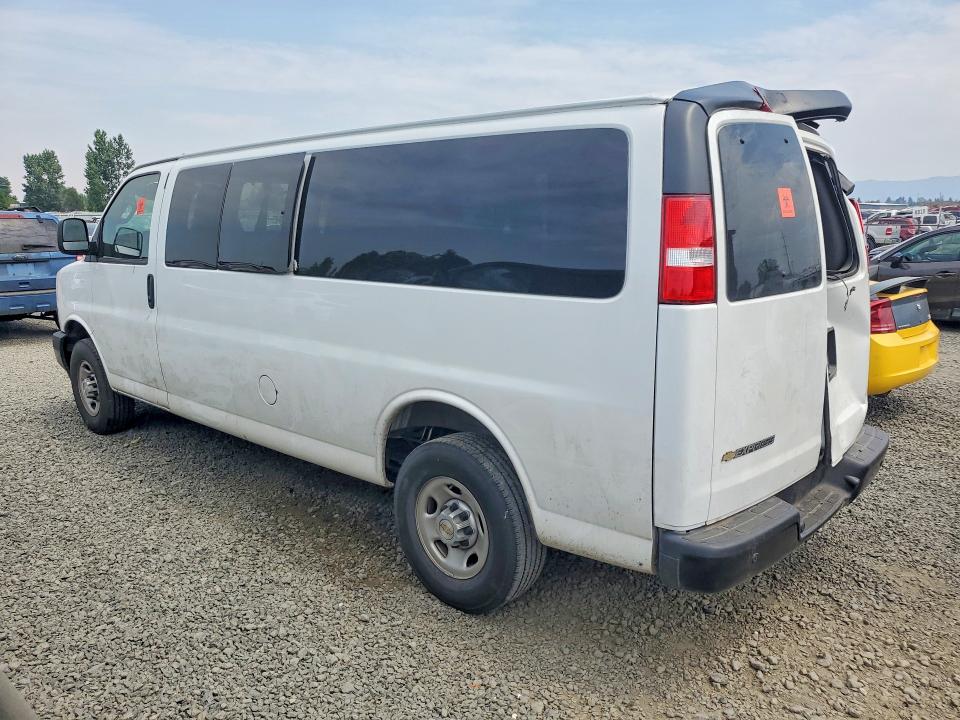 Продаж на аукціоні авто 2025 Chevrolet Express G3500, vin: 1GAZGNFP6S1106155, номер лоту: 61381106