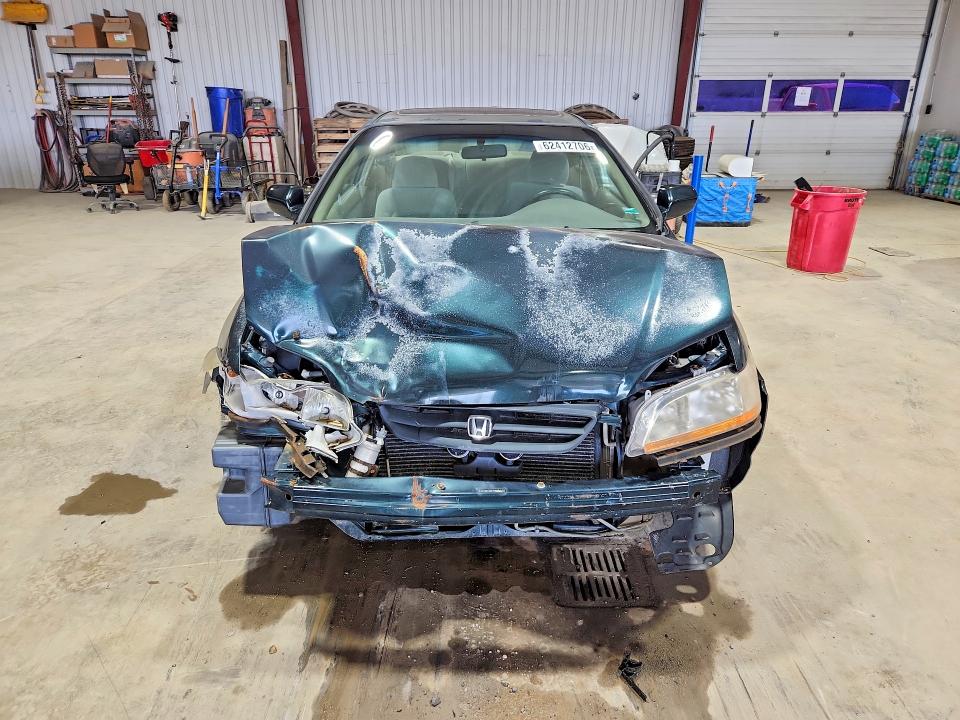 Продаж на аукціоні авто 2000 Honda Accord, vin: 1HGCG3251YA000938, номер лоту: 62412706