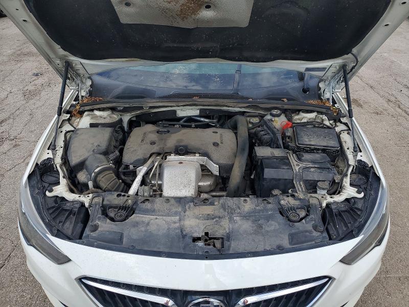 60491586 :رقم المزاد ، W04GM6SX2J1127550 vin ، 2018 Buick Regal مزاد بيع