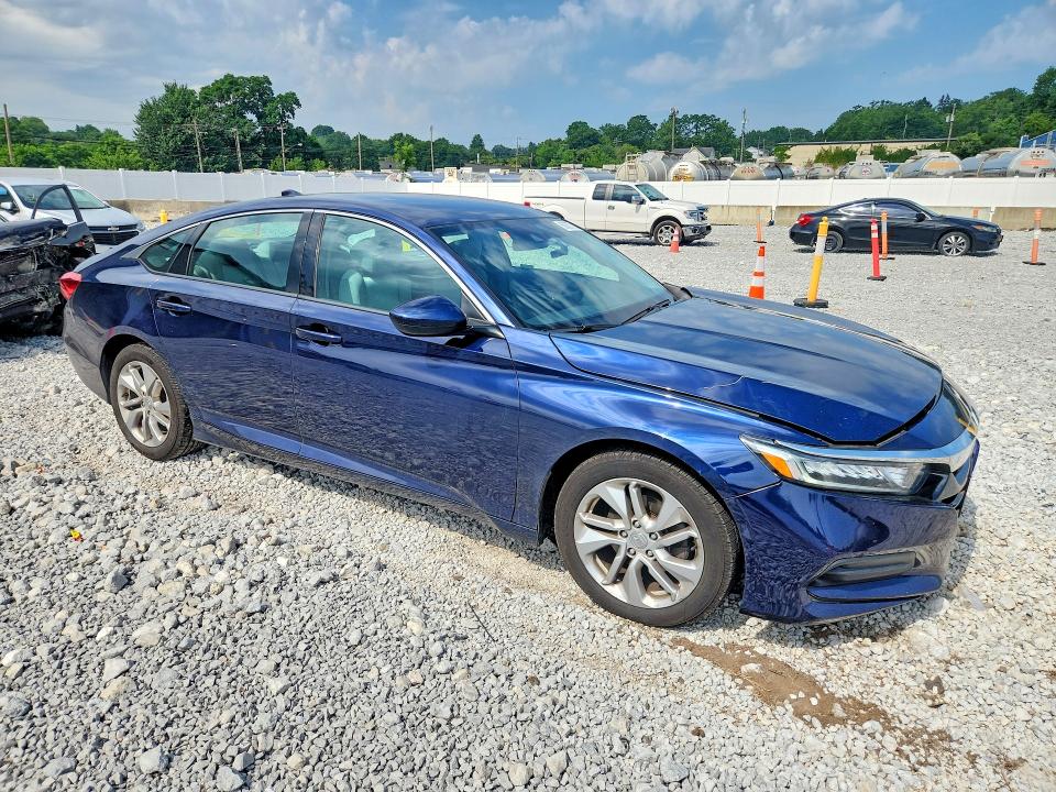 Продажа на аукционе авто 2018 Honda Accord, vin: 1HGCV1F16JA247427, номер лота: 60627216