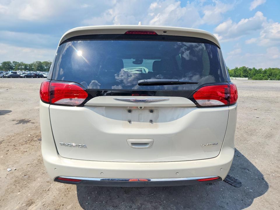 Продажа на аукционе авто 2017 Chrysler Pacifica, vin: 2C4RC1GG6HR553857, номер лота: 60306626