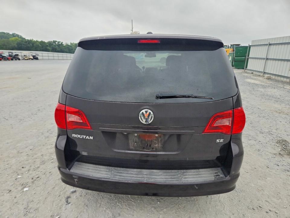 Aukcja sprzedaży 2010 Volkswagen Routan, vin: 2V4RW3D19AR388059, numer aukcji: 61575506