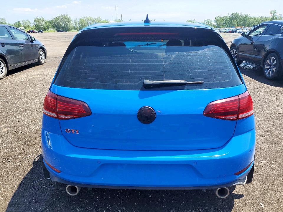 60710676 :رقم المزاد ، 3VW6T7AU5MM012298 vin ، 2021 Volkswagen Gti مزاد بيع