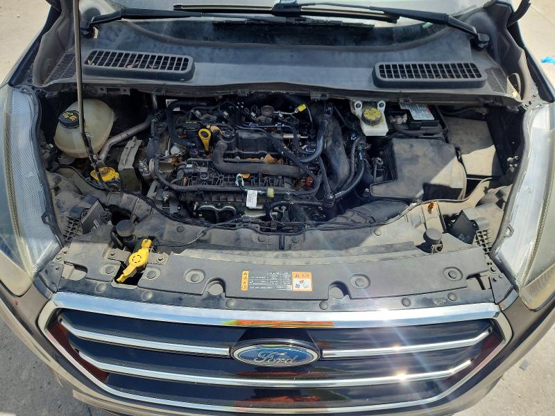 60823166 :رقم المزاد ، 1FMCU0GD8KUB07279 vin ، 2019 Ford Escape مزاد بيع