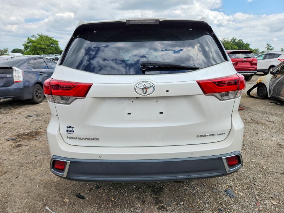 Продажа на аукционе авто 2017 Toyota Highlander, vin: 5TDDZRFH1HS433151, номер лота: 62852806