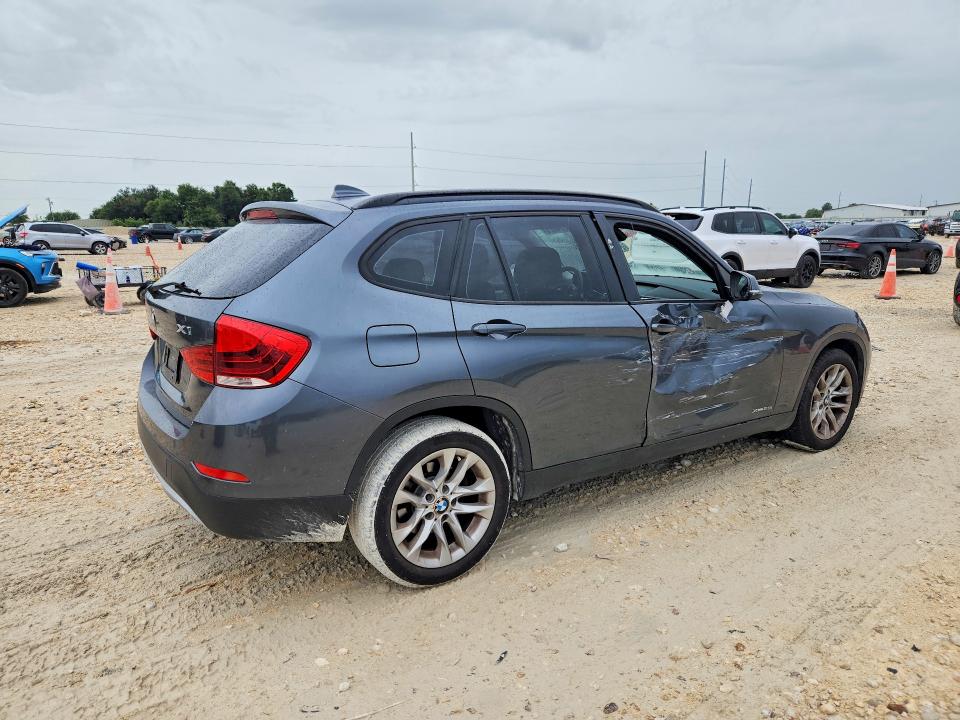 Aukcja sprzedaży 2015 Bmw X1, vin: WBAVL1C50FVY30691, numer aukcji: 61354676
