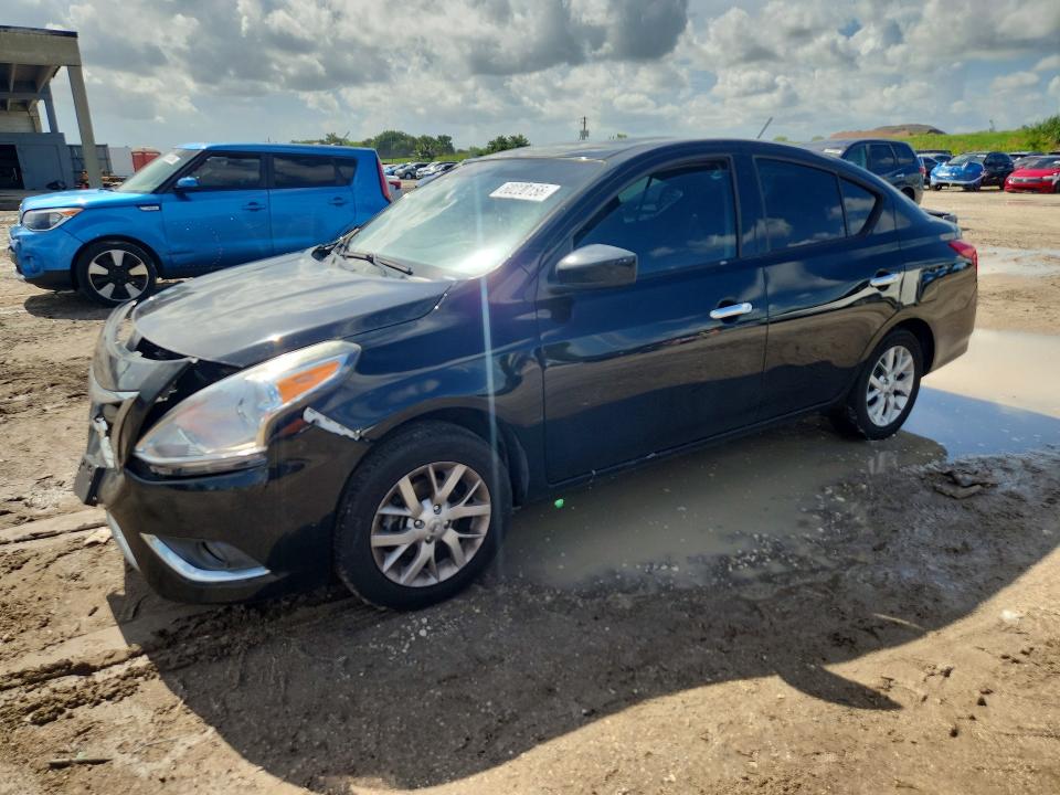 2018 Nissan Versa მანქანა იყიდება აუქციონზე, vin: 3N1CN7AP8JL876440, აუქციონის ნომერი: 60220156