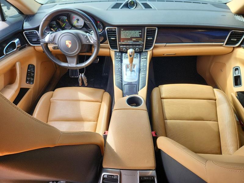 61624736 :رقم المزاد ، WP0AD2A70FL040716 vin ، 2015 Porsche Panamera مزاد بيع