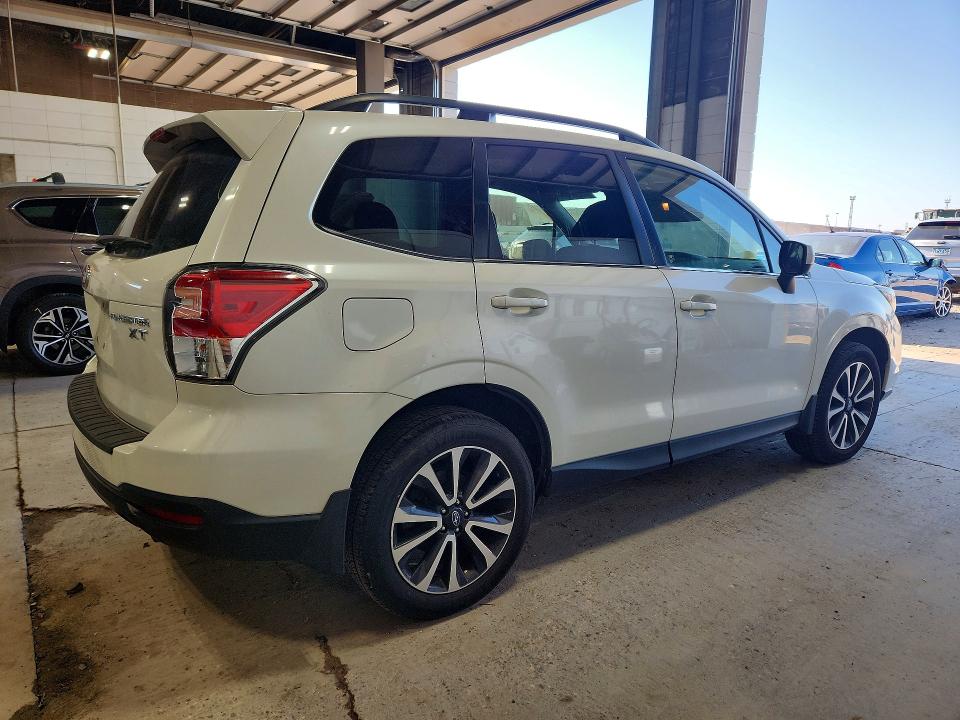 2017 Subaru Forester მანქანა იყიდება აუქციონზე, vin: JF2SJGEC4HH550043, აუქციონის ნომერი: 60832956