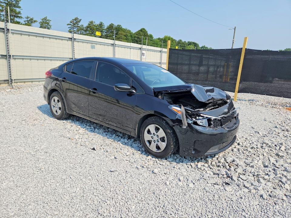 63145966 :رقم المزاد ، 3KPFK4A70JE229701 vin ، 2018 Kia Forte مزاد بيع