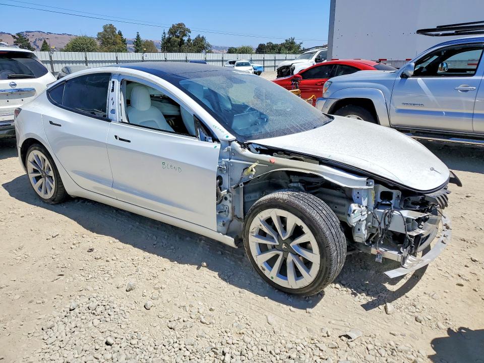 2022 Tesla Model 3 მანქანა იყიდება აუქციონზე, vin: 5YJ3E1EBXNF269212, აუქციონის ნომერი: 62983296