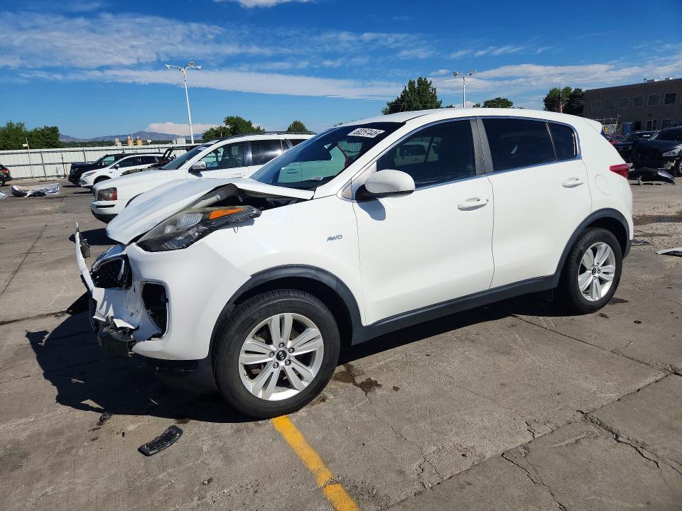 60257446 :رقم المزاد ، KNDPMCAC2H7140907 vin ، 2017 Kia Sportage مزاد بيع