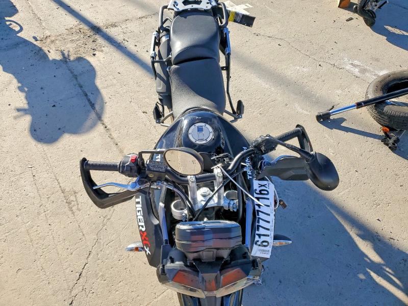 61777116 :رقم المزاد ، SMTE07BF9HT780334 vin ، 2017 Triumph Motorcycle Tiger مزاد بيع