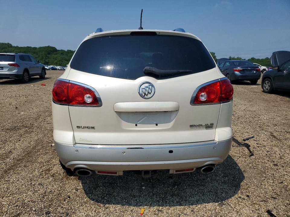 61783036 :رقم المزاد ، 5GAEV23788J275800 vin ، 2008 Buick Enclave مزاد بيع