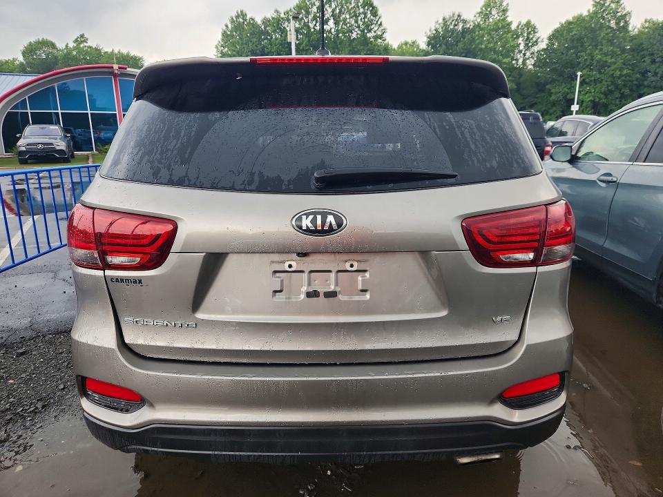 Продажа на аукционе авто 2019 Kia Sorento, vin: 5XYPGDA56KG488301, номер лота: 62942026