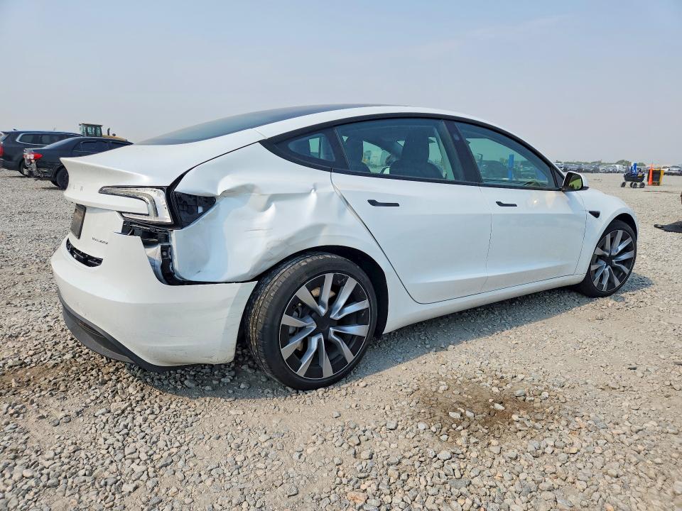 2025 Tesla Model 3 მანქანა იყიდება აუქციონზე, vin: 5YJ3E1EB9SF906893, აუქციონის ნომერი: 57027226