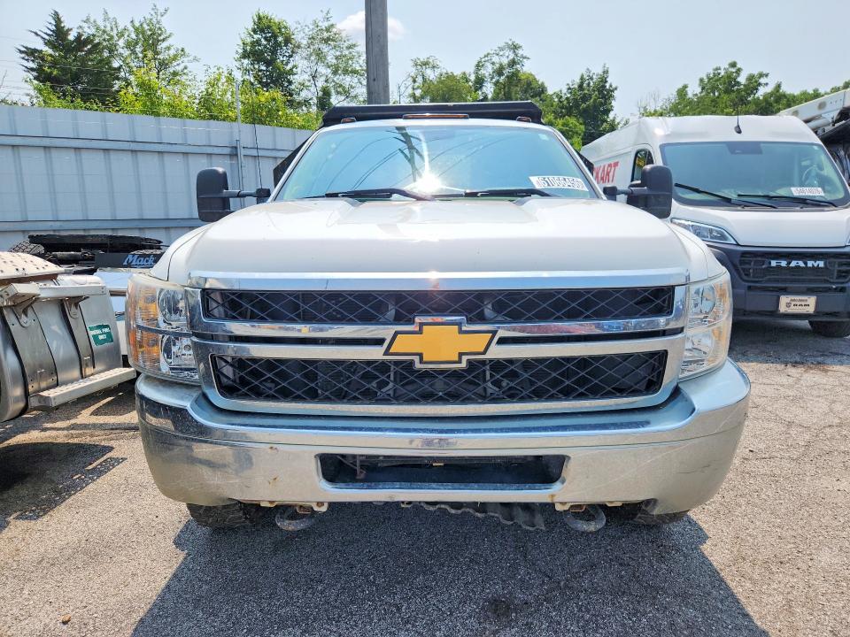 Продажа на аукционе авто 2012 Chevrolet Silverado, vin: 1GB3KZCGXCF216268, номер лота: 61066456