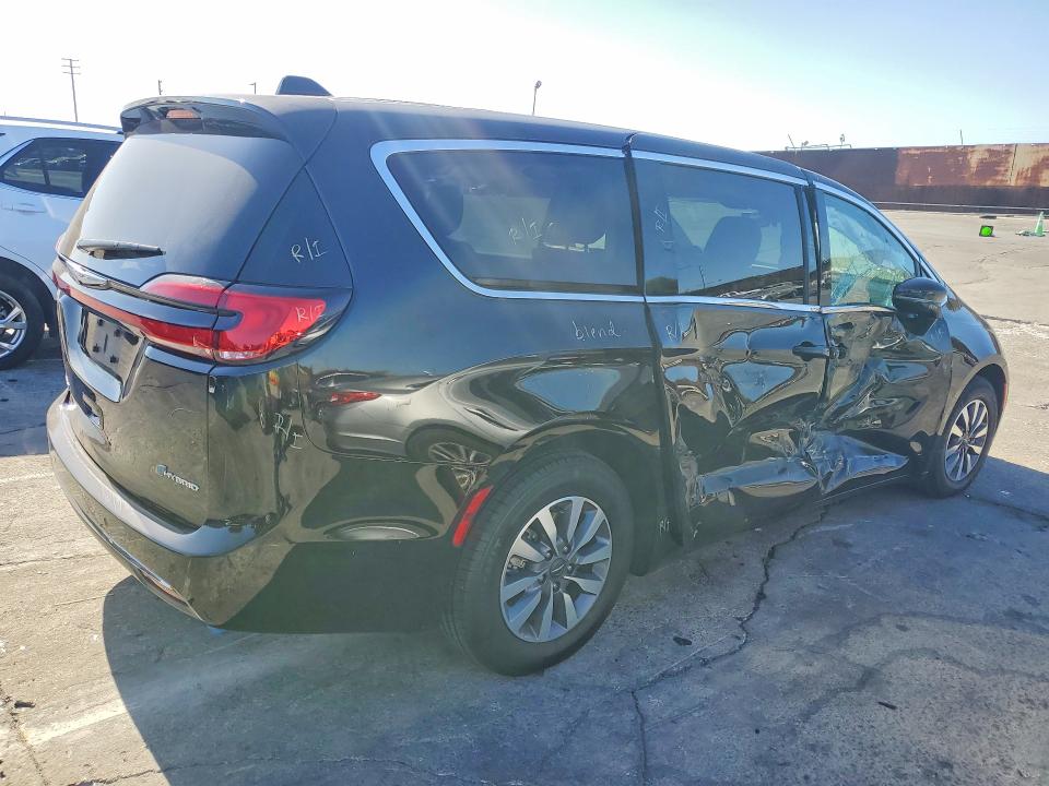 2024 Chrysler Pacifica მანქანა იყიდება აუქციონზე, vin: 2C4RC1S74RR150033, აუქციონის ნომერი: 61967456