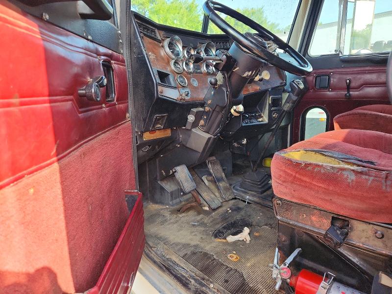 1995 Peterbilt 379 მანქანა იყიდება აუქციონზე, vin: 1XP5DB8X7SN359342, აუქციონის ნომერი: 58841316