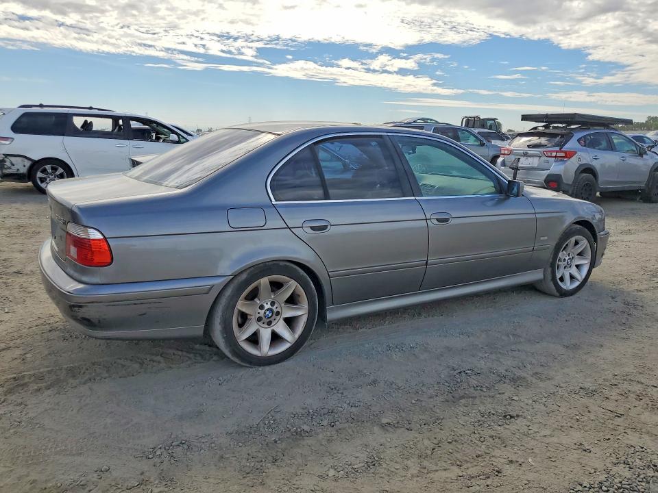 61350416 :رقم المزاد ، WBADT43402GZ98530 vin ، 2002 Bmw 525 مزاد بيع