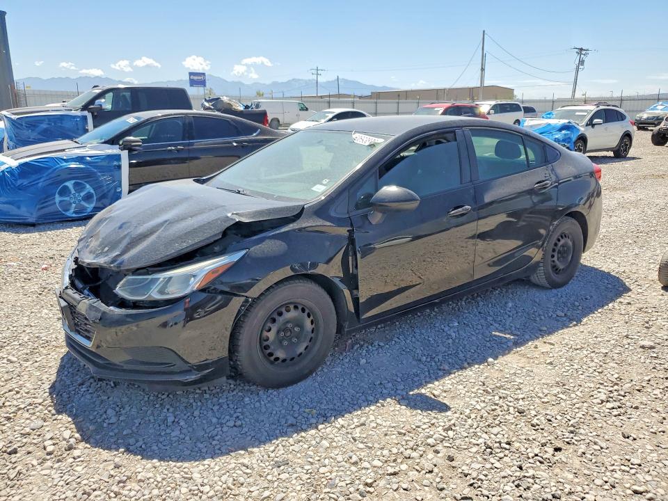 60693876 :رقم المزاد ، 1G1BC5SM2H7114560 vin ، 2017 Chevrolet Cruze مزاد بيع