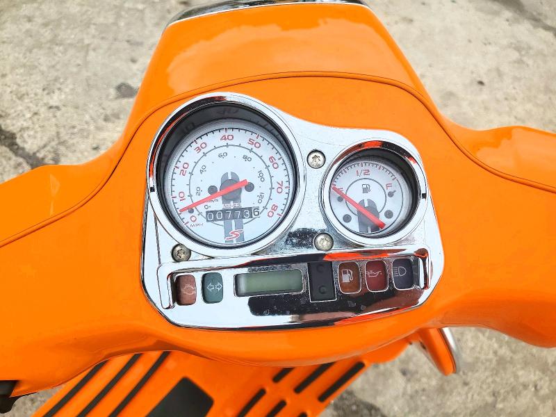 Продажа на аукционе авто 2011 Vespa Lx, vin: ZAPM688F0B5400068, номер лота: 59801326