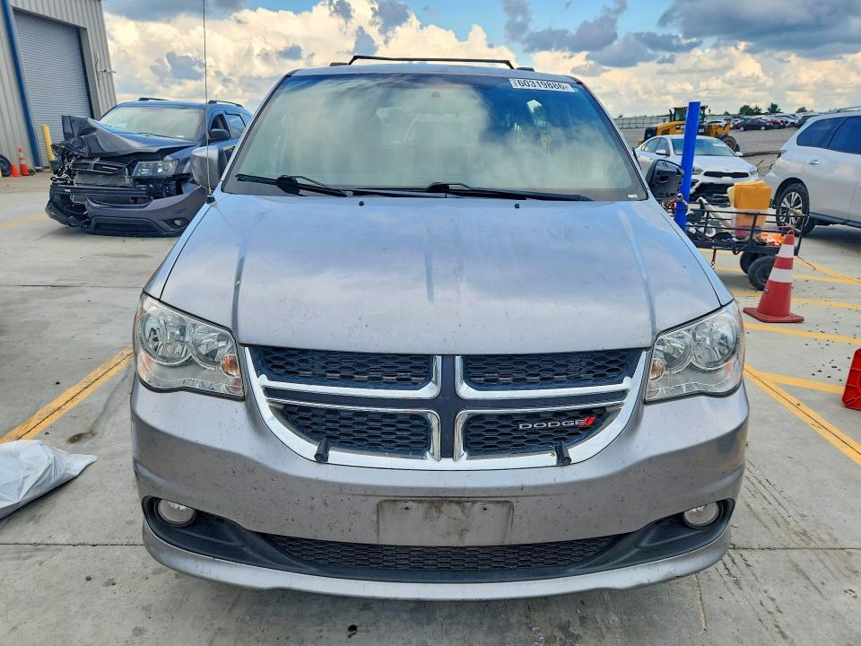 60319886 :رقم المزاد ، 2C4RDGCG9HR807681 vin ، 2017 Dodge Caravan/grand Caravan مزاد بيع