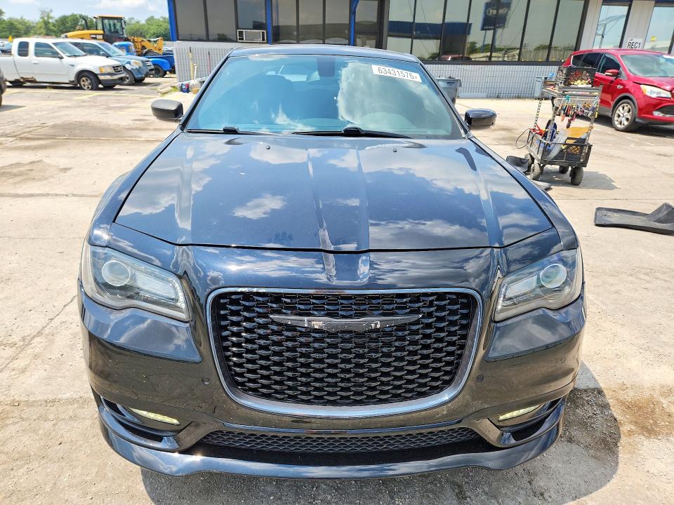 Продажа на аукционе авто 2017 Chrysler 300, vin: 2C3CCAGG3HH651311, номер лота: 63431576