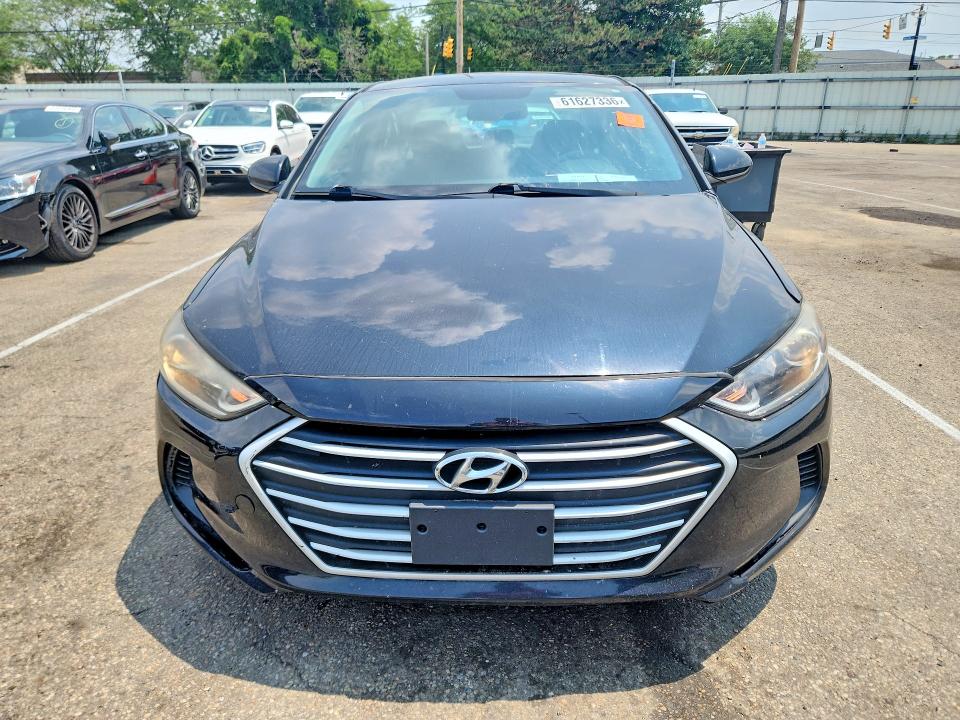 Продажа на аукционе авто 2017 Hyundai Elantra, vin: KMHD74LF6HU433021, номер лота: 61627336