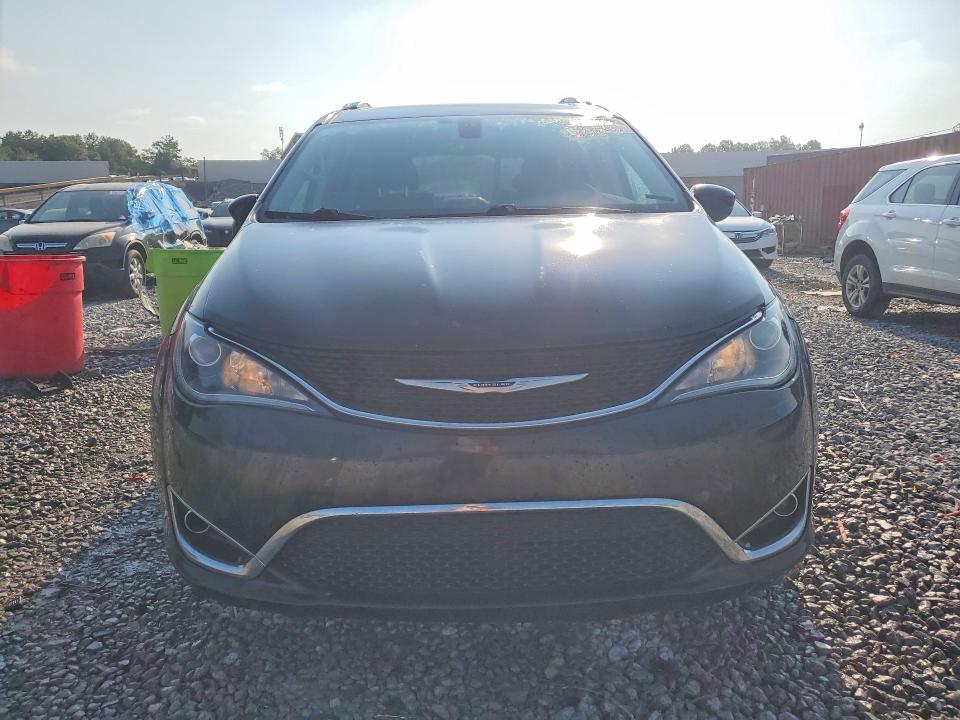 Продажа на аукционе авто 2019 Chrysler Pacifica, vin: 2C4RC1BG0KR626350, номер лота: 59363266