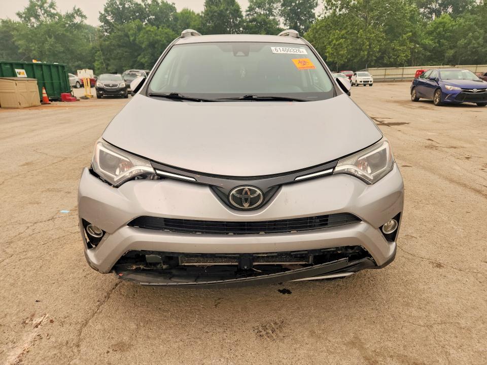 Продаж на аукціоні авто 2018 Toyota Rav4, vin: 2T3WFREV9JW414294, номер лоту: 61400326