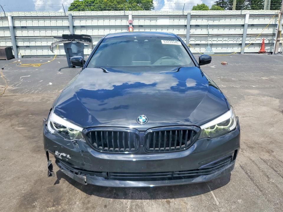 63235546 :رقم المزاد ، WBAJA5C50KBX86599 vin ، 2019 Bmw 530 مزاد بيع