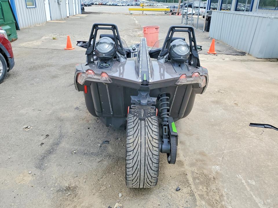 2015 Polaris Slingshot მანქანა იყიდება აუქციონზე, vin: 57XAASFAXF5102454, აუქციონის ნომერი: 62226286