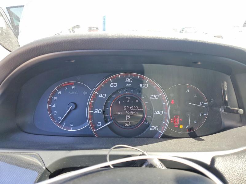 61443686 :رقم المزاد ، 1HGCR2F52FA089303 vin ، 2015 Honda Accord مزاد بيع