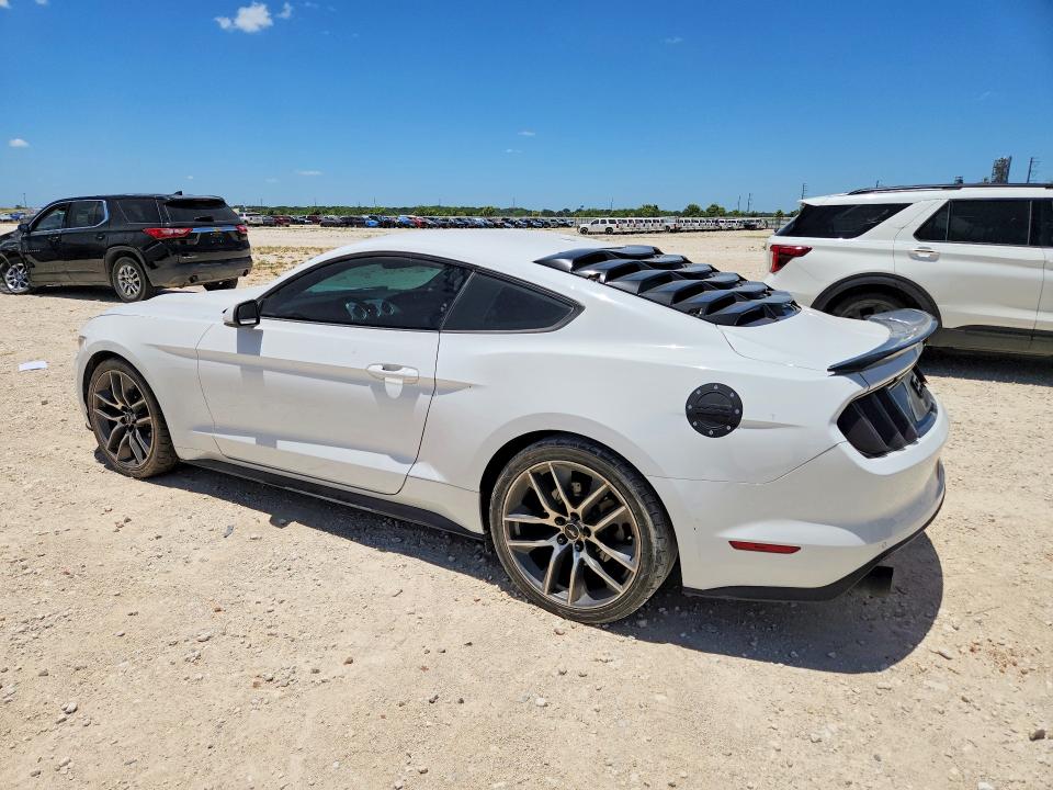 59879566 :رقم المزاد ، 1FA6P8TH0F5395658 vin ، 2015 Ford Mustang مزاد بيع