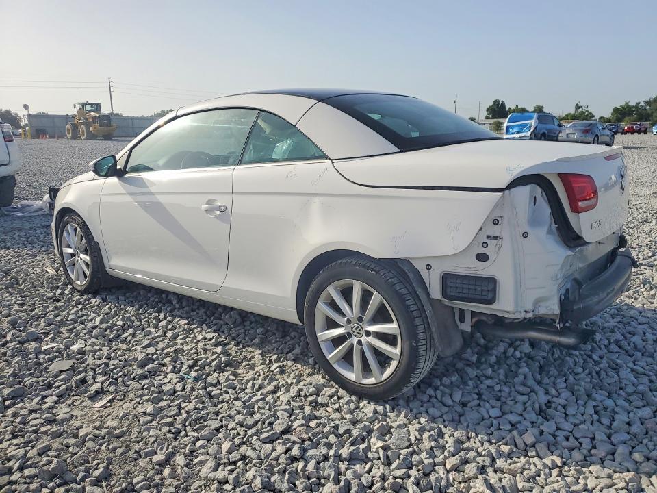 58075686 :رقم المزاد ، WVWBW8AH5EV002332 vin ، 2014 Volkswagen Eos مزاد بيع