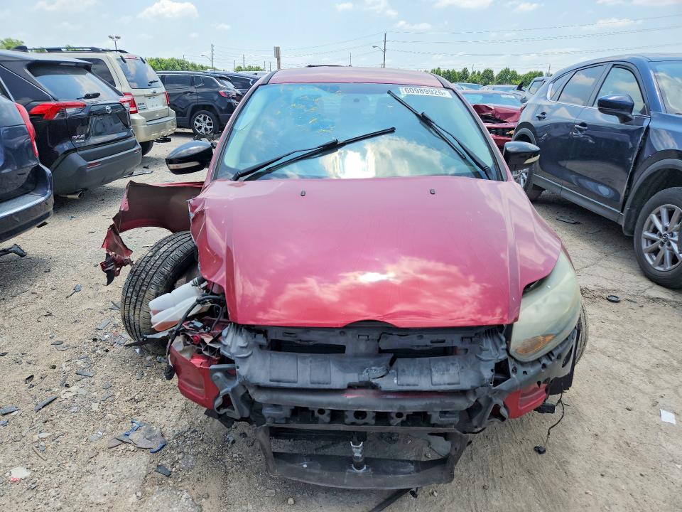 60989926 :رقم المزاد ، 1FADP3F27EL397760 vin ، 2014 Ford Focus مزاد بيع