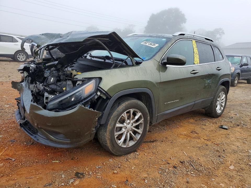 60215636 :رقم المزاد ، 1C4PJMCB4KD349562 vin ، 2019 Jeep Cherokee مزاد بيع