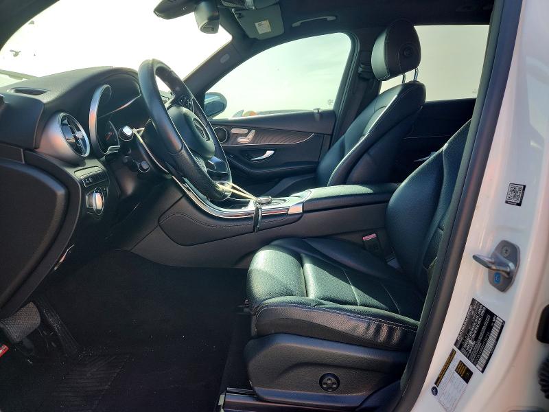 60852006 :رقم المزاد ، WDC0G4JB8JV110716 vin ، 2018 Mercedes-benz Glc مزاد بيع