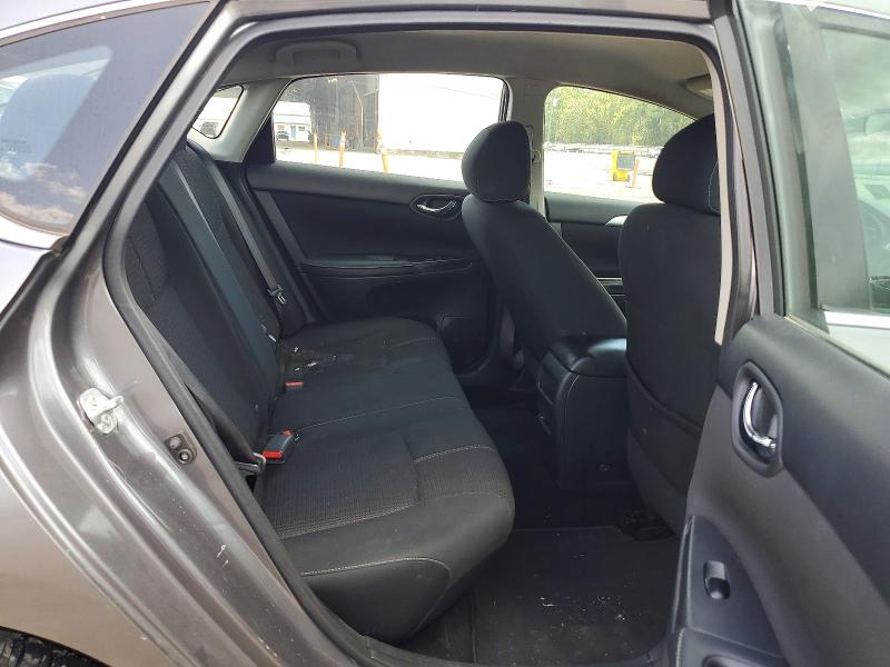 2018 Nissan Sentra მანქანა იყიდება აუქციონზე, vin: 3N1AB7AP5JY330097, აუქციონის ნომერი: 61967546