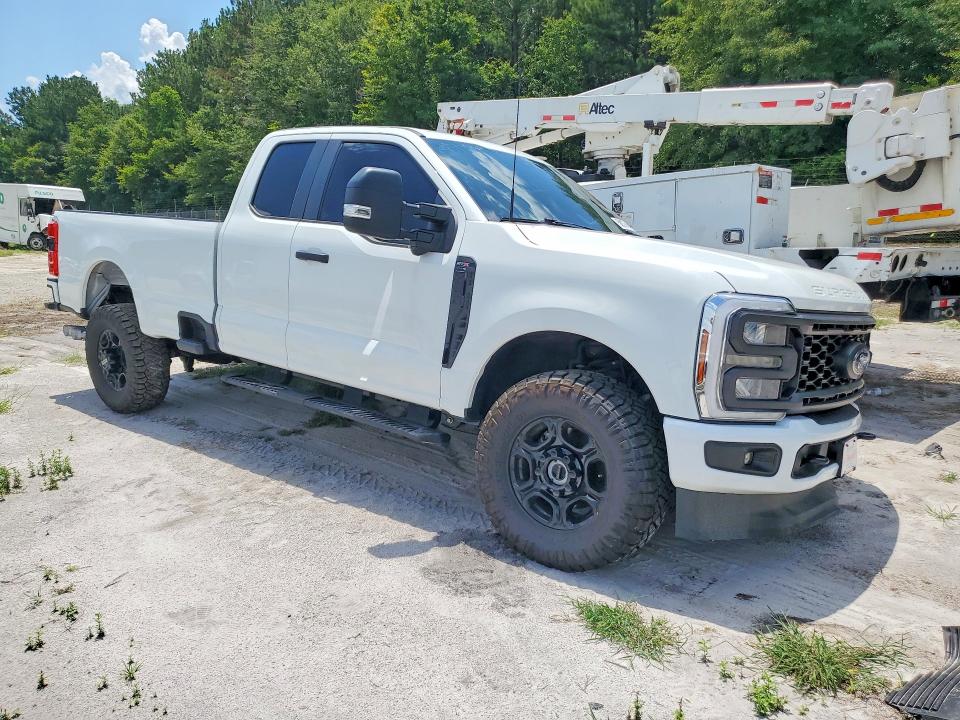 Продаж на аукціоні авто 2025 Ford F350, vin: 1FT8X3BT8SEE09909, номер лоту: 58837646
