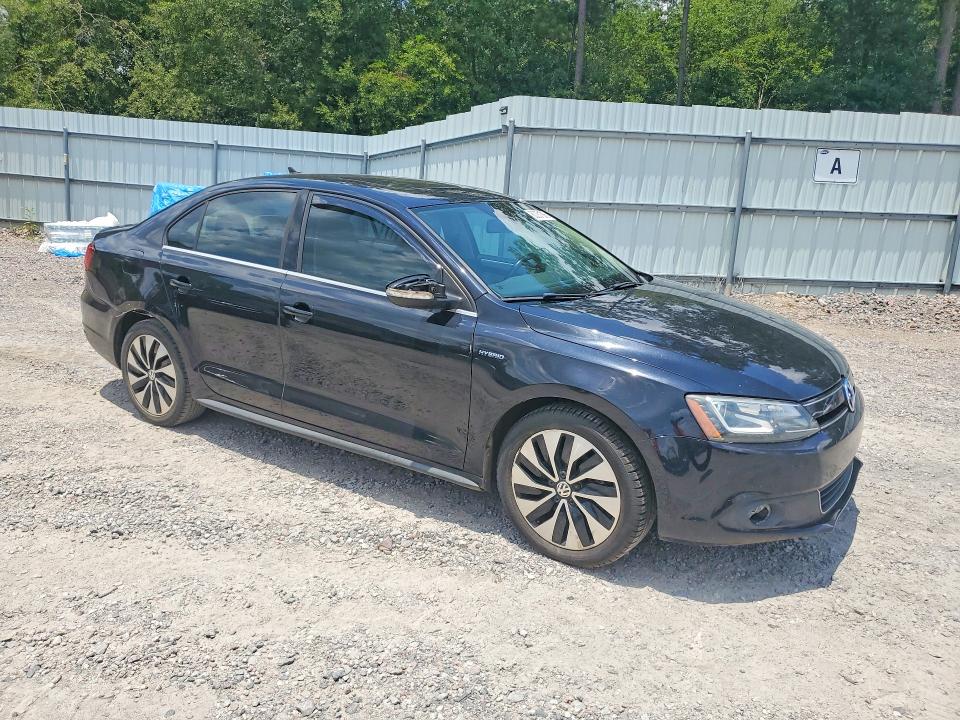 60231366 :رقم المزاد ، 3VW637AJXDM225981 vin ، 2013 Volkswagen Jetta مزاد بيع