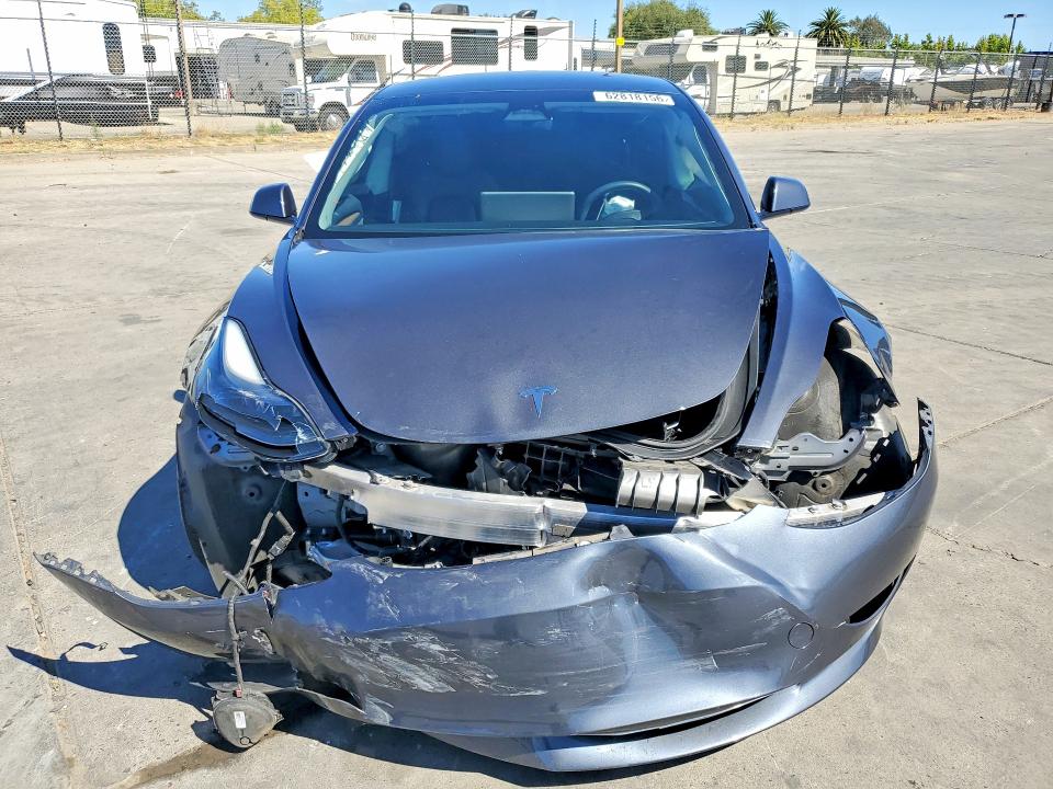 62818156 :رقم المزاد ، 5YJ3E1EA0PF648679 vin ، 2023 Tesla Model 3 مزاد بيع