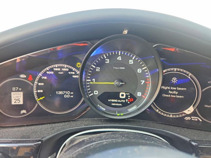 2018 Porsche Panamera მანქანა იყიდება აუქციონზე, vin: WP0AE2A72JL174570, აუქციონის ნომერი: 62631706