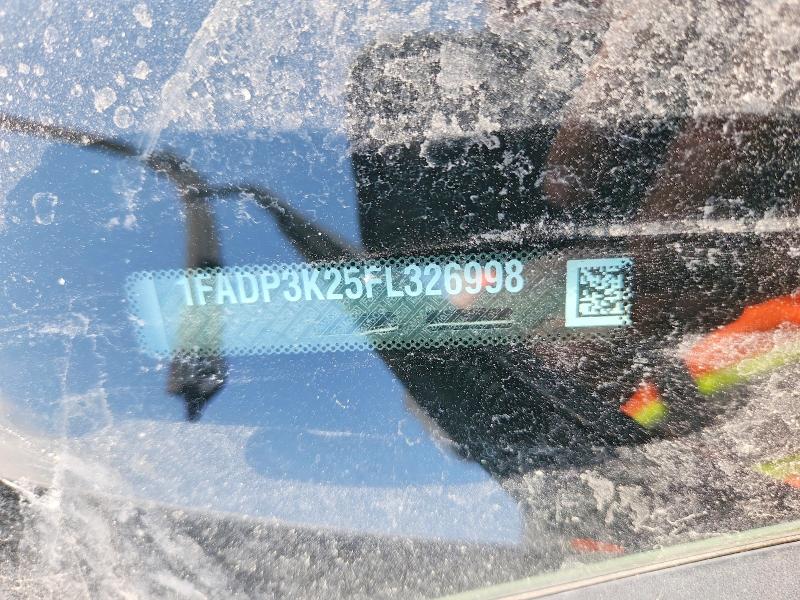 Продажа на аукционе авто 2015 Ford Focus, vin: 1FADP3K25FL326998, номер лота: 61040886